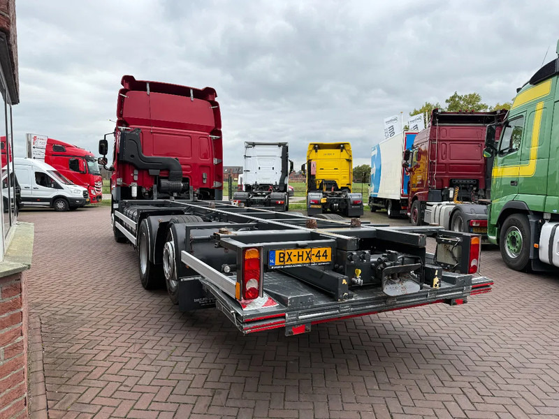 DAF CF 85 CF85-360 6X2 Spacecab Euro5 / Lift axle / Holland Truck - Châssis cabine: photos 4 DAF CF 85 CF85-360 6X2 Spacecab Euro5 / Lift axle / Holland Truck - Châssis cabine: photos 4