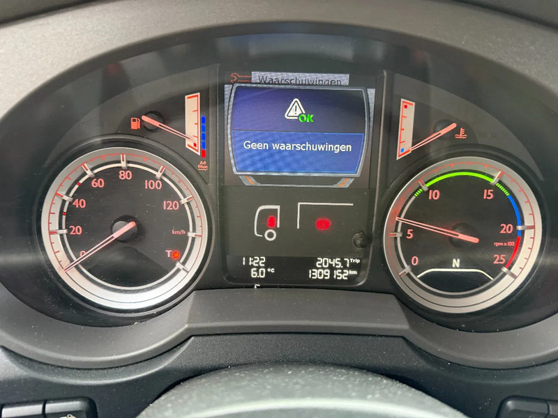 DAF XF 460 XF460 6X2 SCC EURO6 CHASSIS - HOLLAND TRUCK - SMART TACHO -TOP CONDITION!!!! - Châssis cabine: photos 4 DAF XF 460 XF460 6X2 SCC EURO6 CHASSIS - HOLLAND TRUCK - SMART TACHO -TOP CONDITION!!!! - Châssis cabine: photos 4