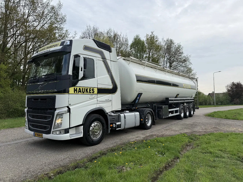 Volvo FH 420 4X2 MIT KASSBOHRER KIPPSILO SUPER ZUSTAND!!! - Tracteur routier: photos 3 Volvo FH 420 4X2 MIT KASSBOHRER KIPPSILO SUPER ZUSTAND!!! - Tracteur routier: photos 3