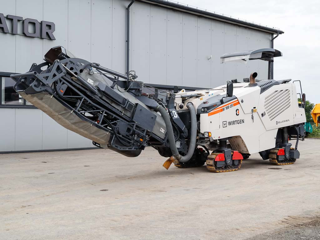 WIRTGEN W 100 CFi - Fraiseuse à froid: photos 2 WIRTGEN W 100 CFi - Fraiseuse à froid: photos 2