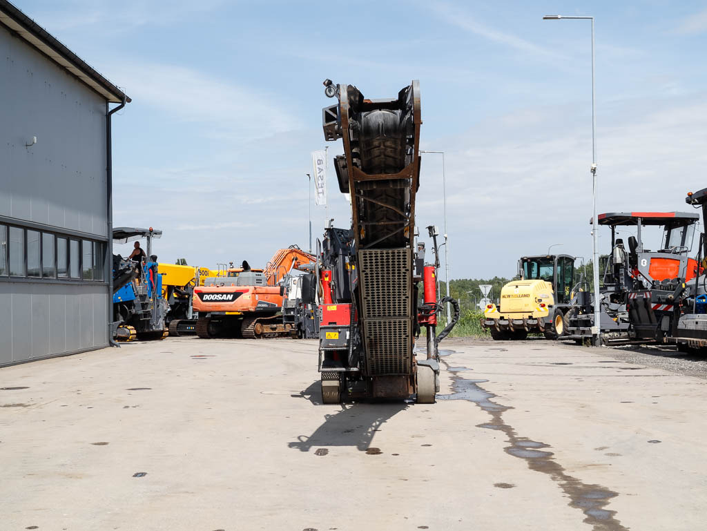 WIRTGEN W 50 DCi - Fraiseuse à froid: photos 3 WIRTGEN W 50 DCi - Fraiseuse à froid: photos 3