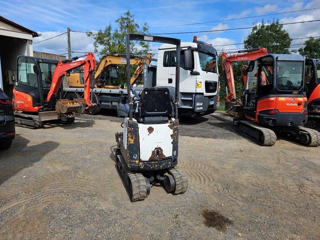 BOBCAT E 10 - Mini pelle: photos 4 BOBCAT E 10 - Mini pelle: photos 4