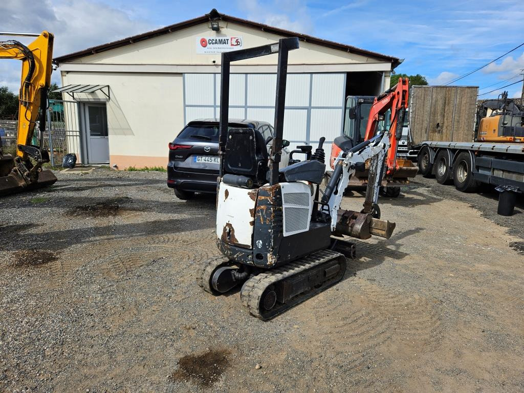 BOBCAT E 10 - Mini pelle: photos 5 BOBCAT E 10 - Mini pelle: photos 5