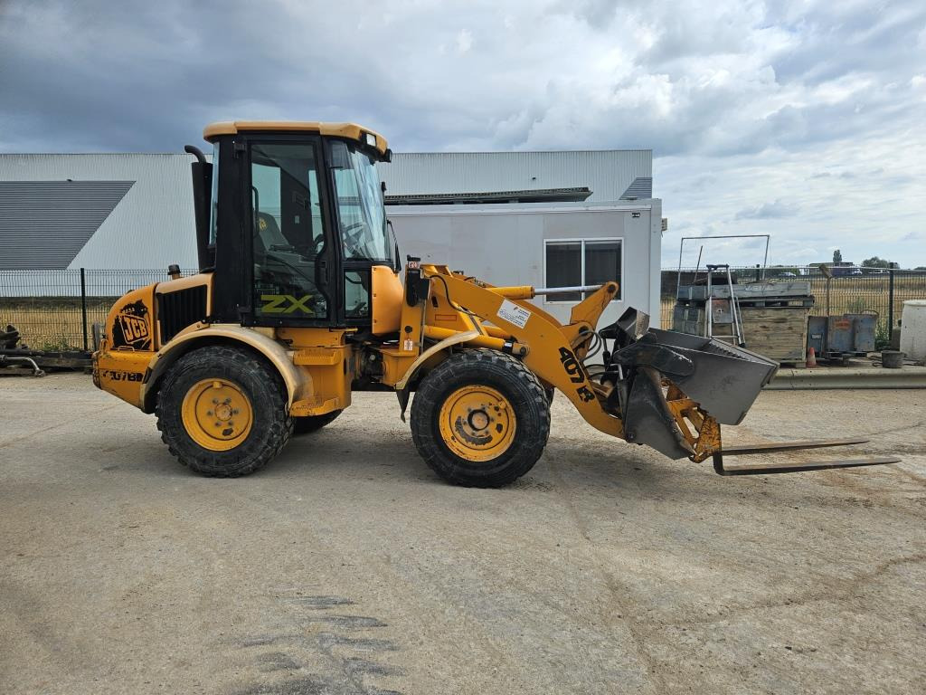 JCB 407 B - Chargeuse sur pneus: photos 5 JCB 407 B - Chargeuse sur pneus: photos 5