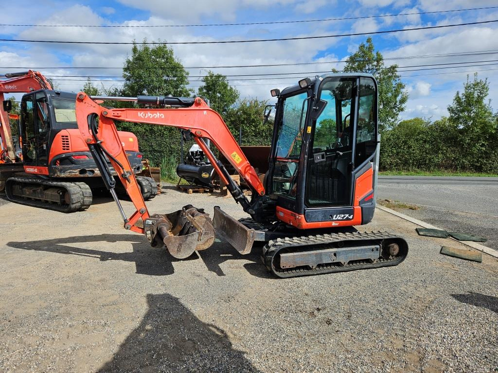 KUBOTA U 27-4 - Mini pelle: photos 2 KUBOTA U 27-4 - Mini pelle: photos 2