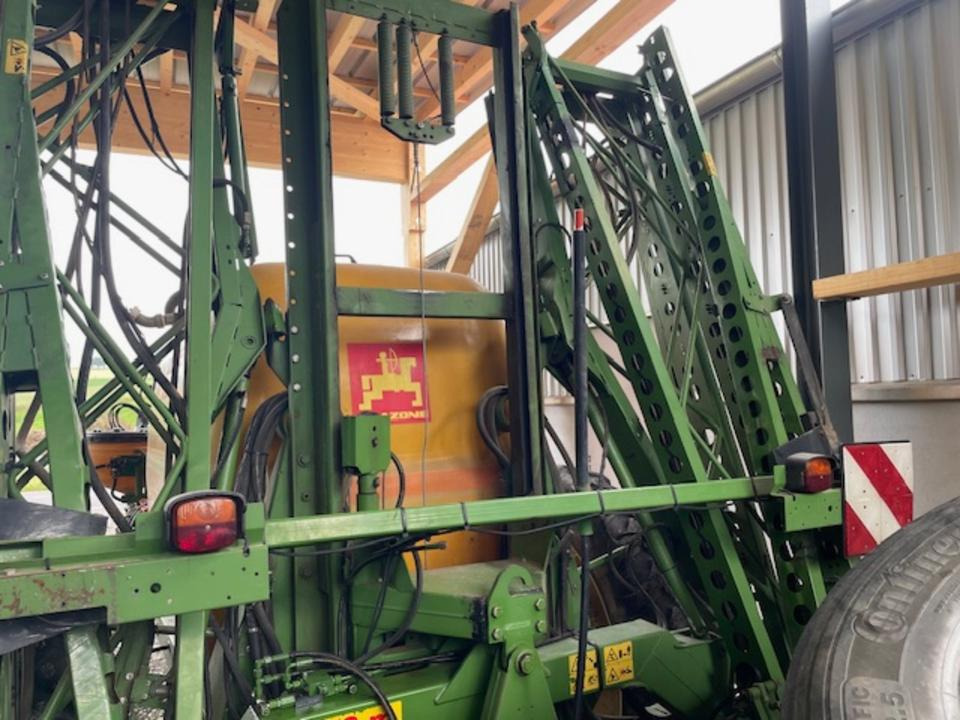 Amazone UG 3000 - Pulvérisateur traîné: photos 5 Amazone UG 3000 - Pulvérisateur traîné: photos 5