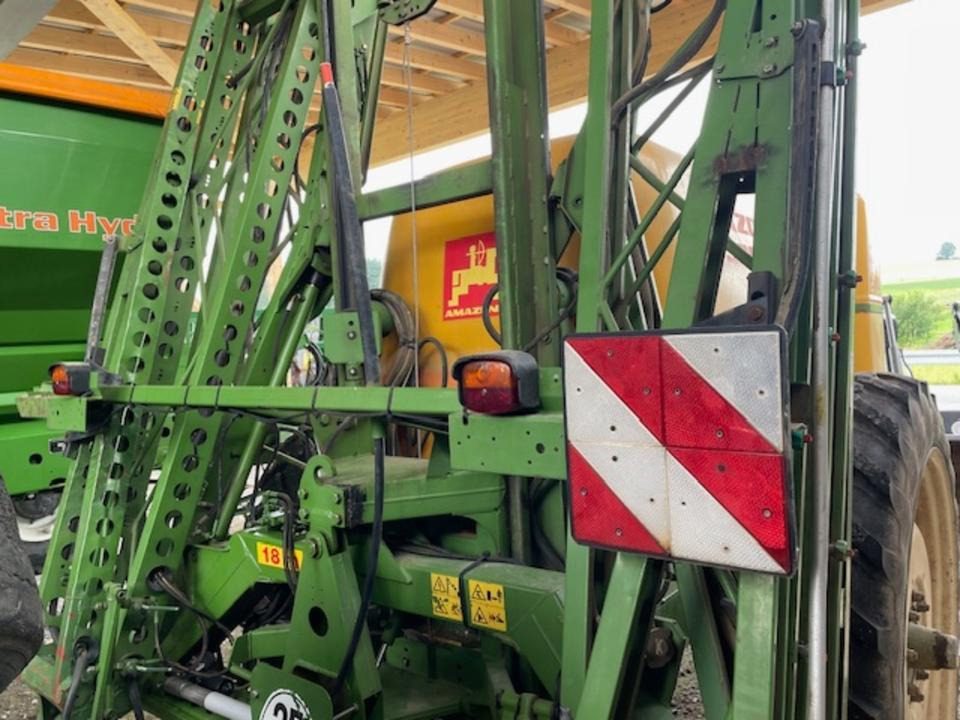 Amazone UG 3000 - Pulvérisateur traîné: photos 3 Amazone UG 3000 - Pulvérisateur traîné: photos 3