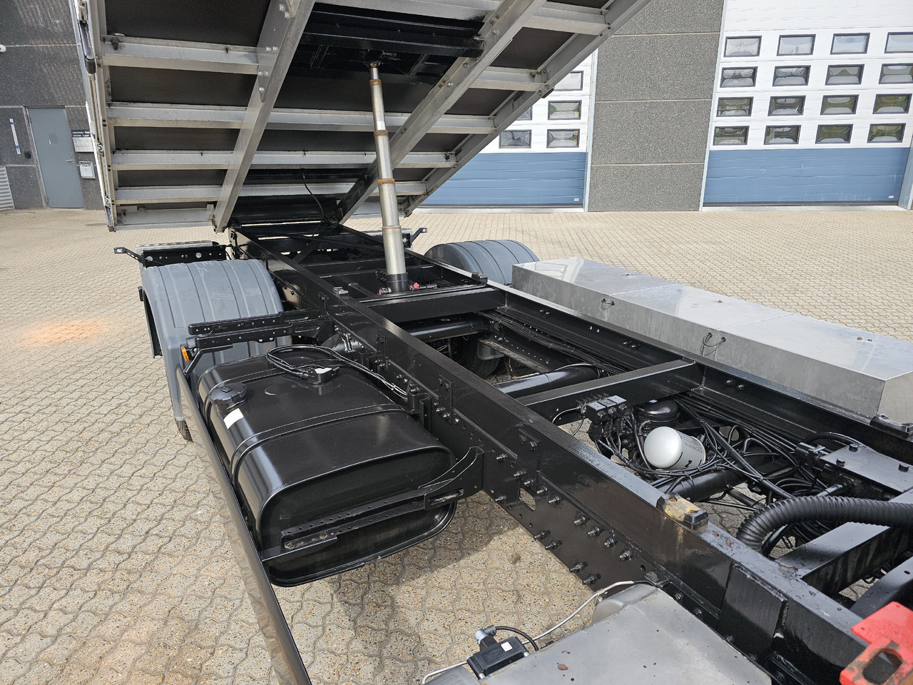 Camion benne, Camion grue MAN TGL 10.220: photos 7