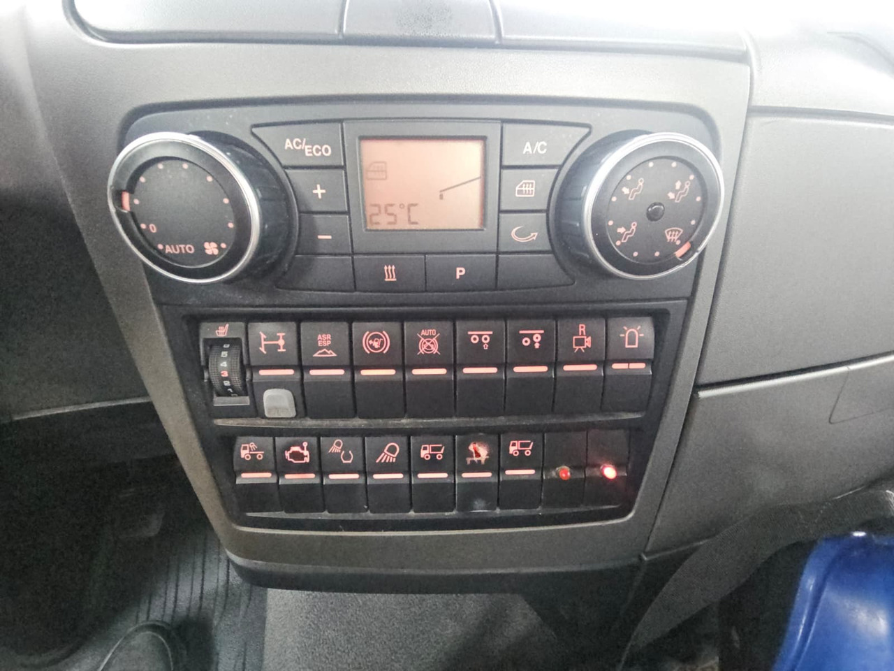 Camion porte-conteneur/ Caisse mobile MAN TGS 26.400 6X2-4: photos 19