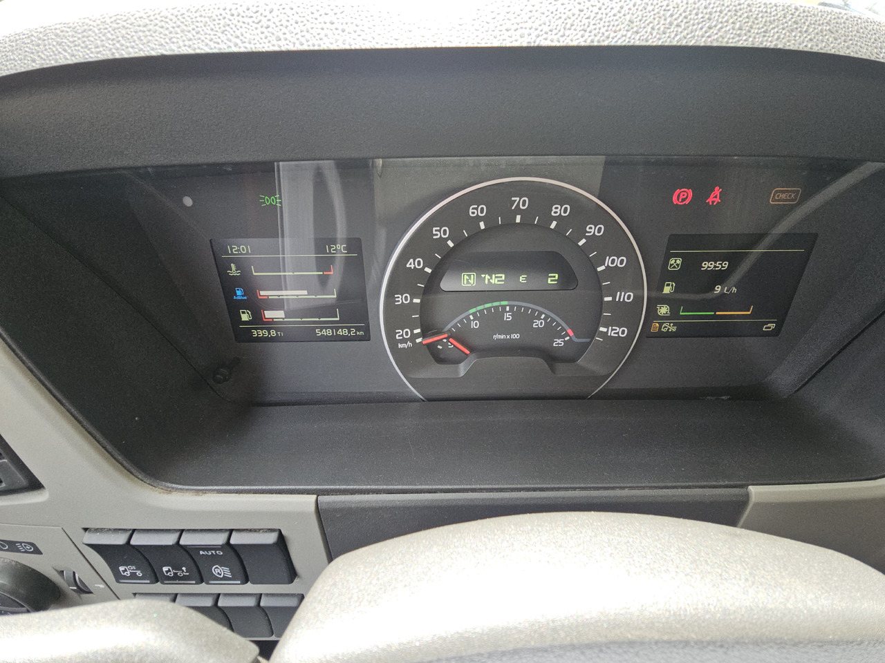 Camion fourgon Volvo FM340: photos 18