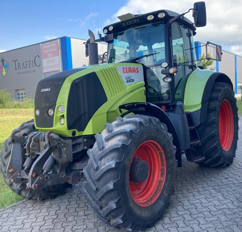 Tracteur agricole CLAAS Axion 840: photos 7