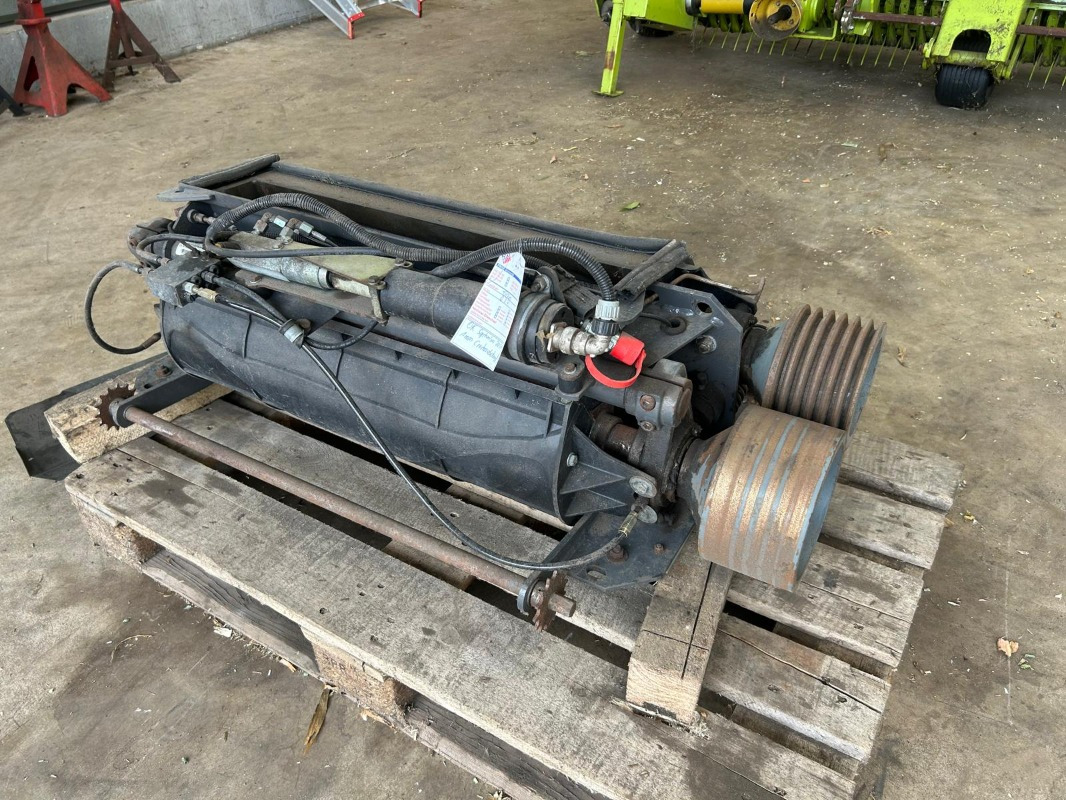 CLAAS Jaguar 890 - Matériel de récolte: photos 3 CLAAS Jaguar 890 - Matériel de récolte: photos 3