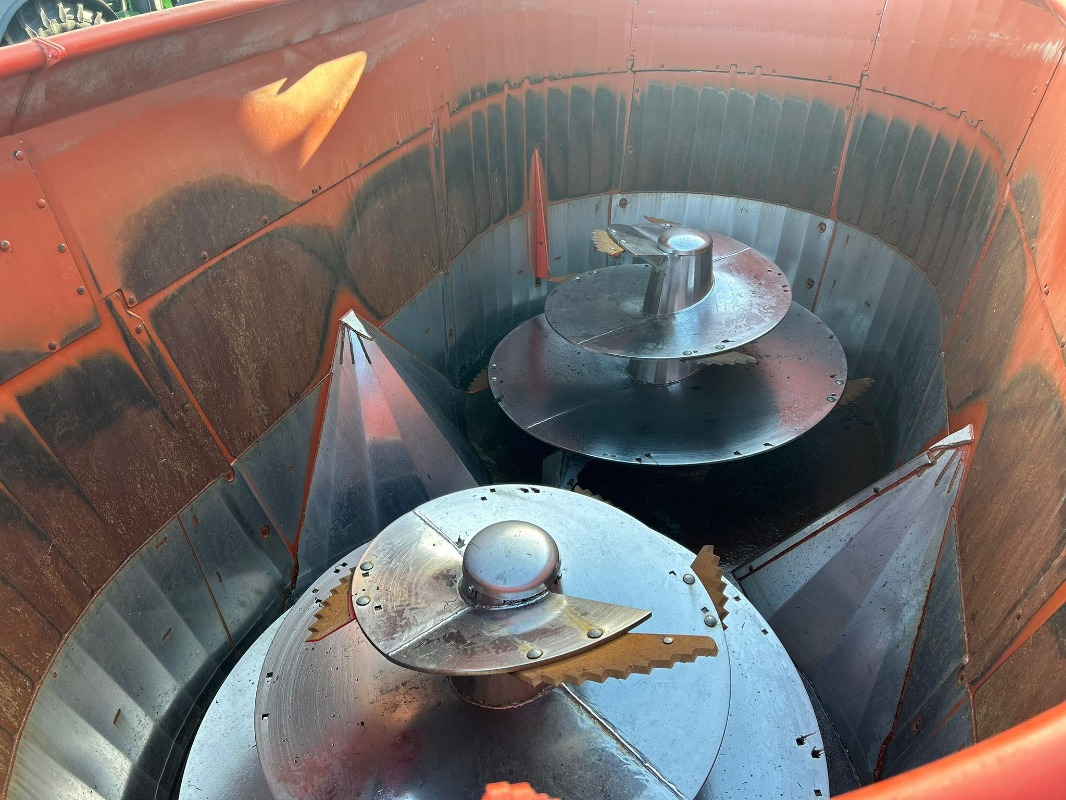 Kuhn Profile 30.2 CL - Mélangeuse: photos 2 Kuhn Profile 30.2 CL - Mélangeuse: photos 2