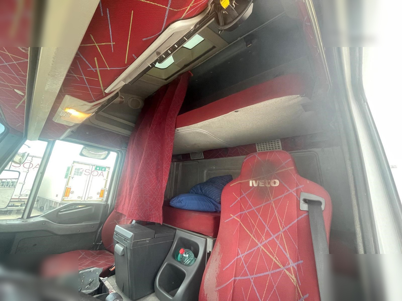 IVECO STRALIS 400 - Camion frigorifique: photos 4 IVECO STRALIS 400 - Camion frigorifique: photos 4