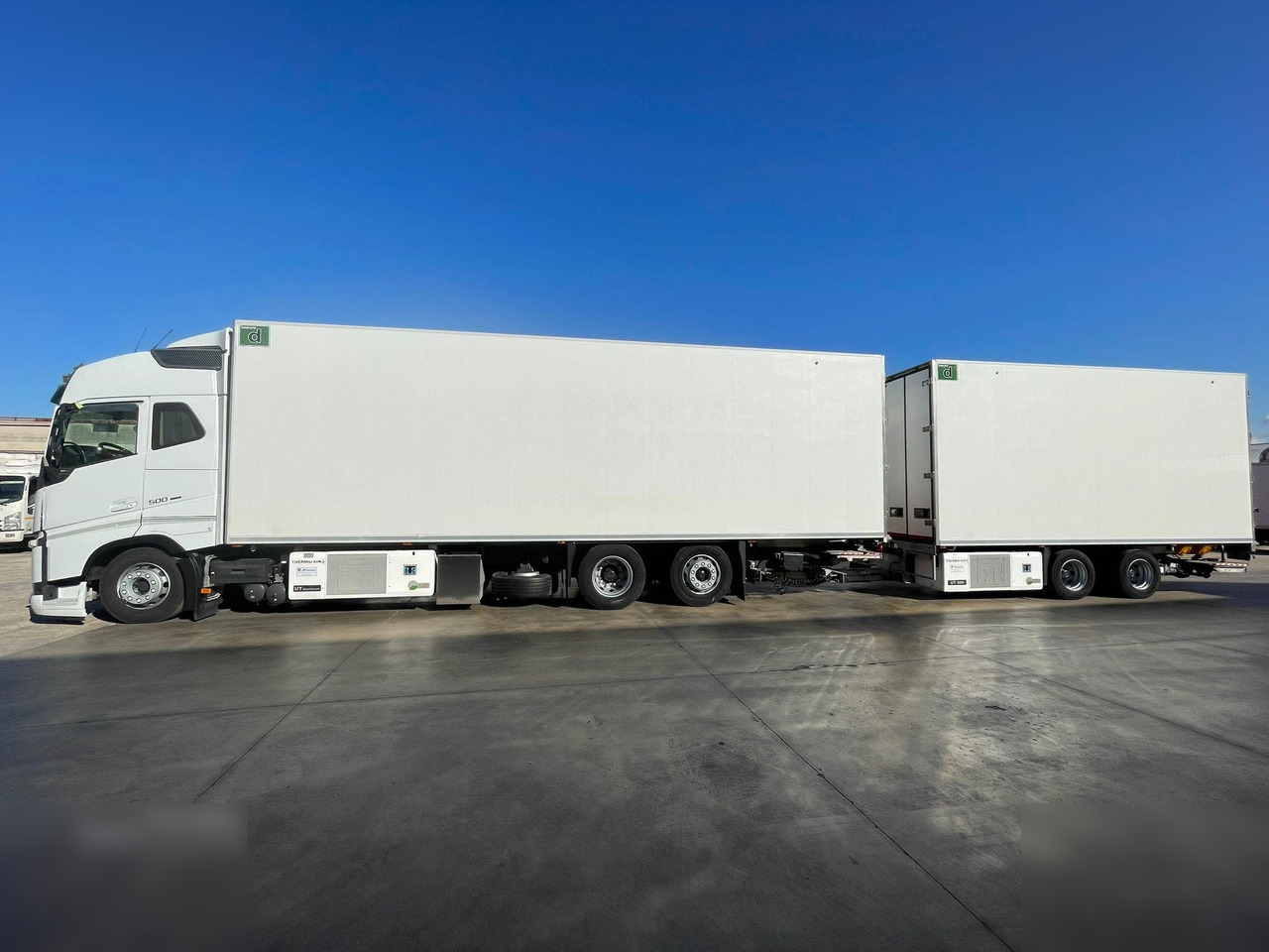 VOLVO FH500 - Camion frigorifique: photos 2 VOLVO FH500 - Camion frigorifique: photos 2