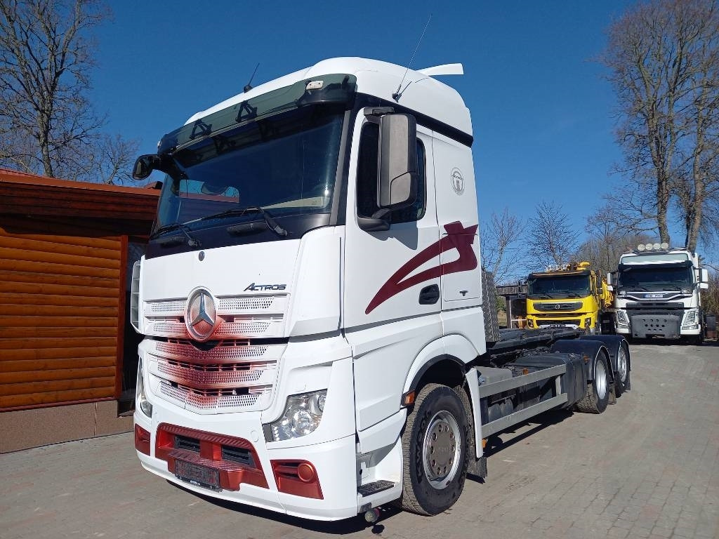 Mercedes-Benz Actros, 6X2, JOAB HOOK LIFT - Camion ampliroll: photos 1 Mercedes-Benz Actros, 6X2, JOAB HOOK LIFT - Camion ampliroll: photos 1