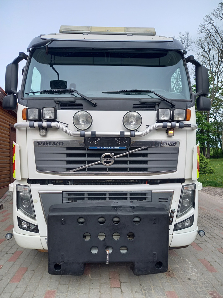 VOLVO FH16, 8x4, BIG AXLES, RETARDER, GW 39500 KG - Camion benne: photos 4 VOLVO FH16, 8x4, BIG AXLES, RETARDER, GW 39500 KG - Camion benne: photos 4