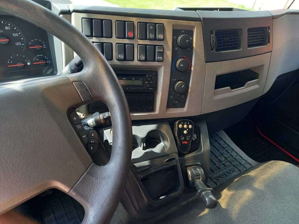 Camion fourgon Volvo FL 280, 4x2, GW 16000KG, EURO 6: photos 36