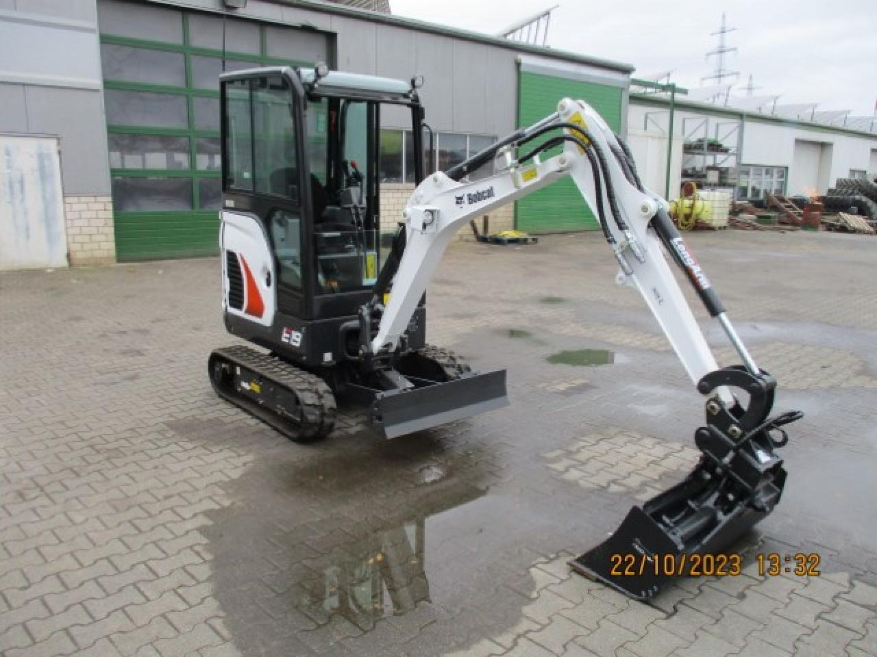 Bobcat E19 V - Mini pelle: photos 3 Bobcat E19 V - Mini pelle: photos 3