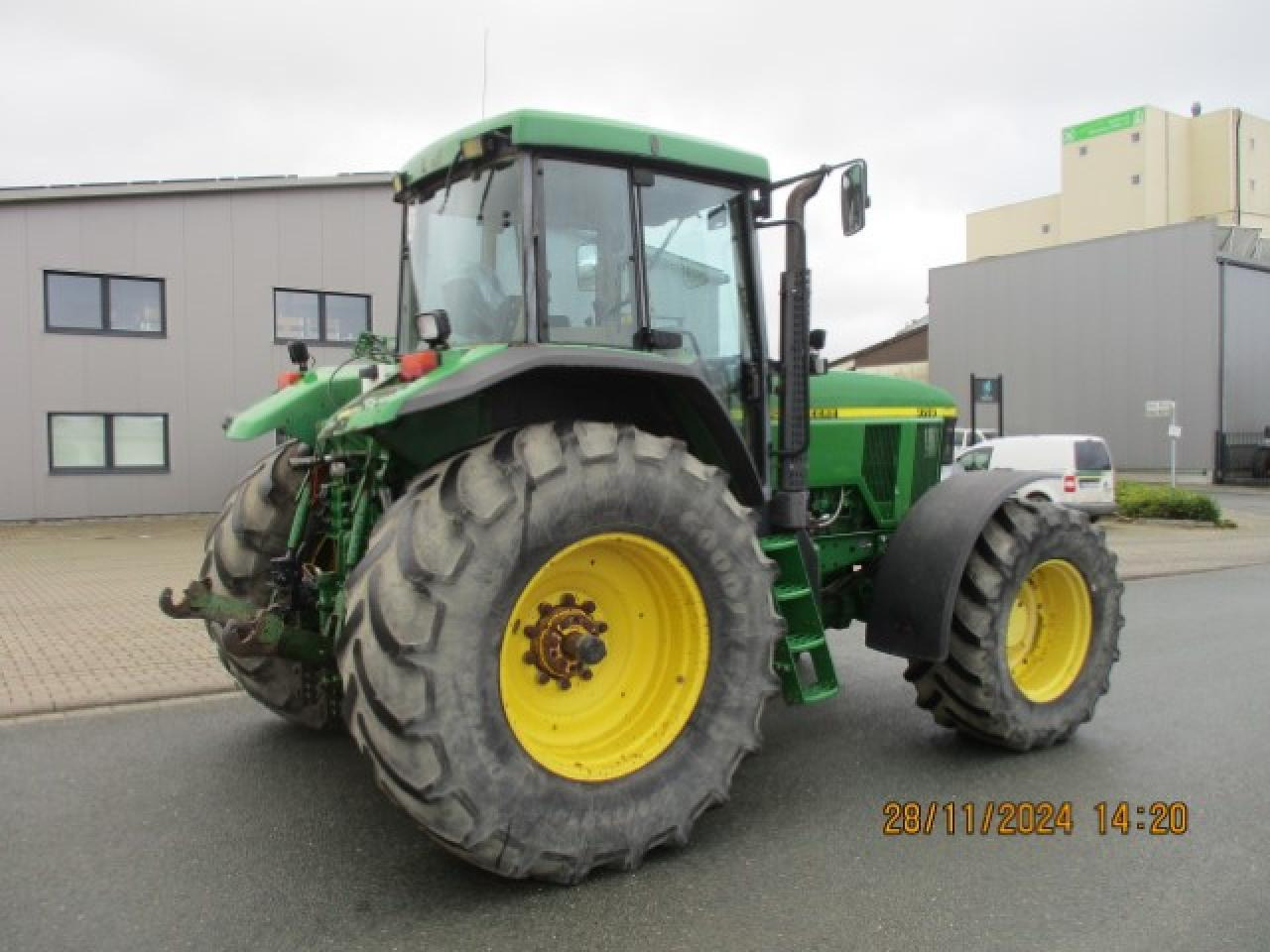 John Deere 7710 TLS Motor Neu - Tracteur agricole: photos 4 John Deere 7710 TLS Motor Neu - Tracteur agricole: photos 4