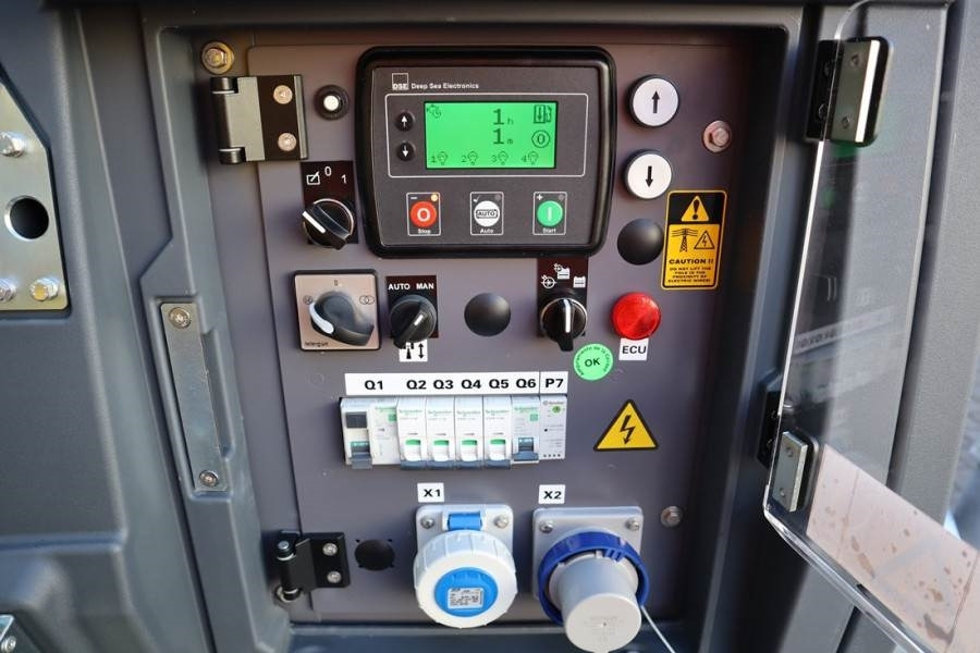 Atlas Copco Hilight H6+ Valid inspection, *Guarantee! Max Boom - Mat d'éclairage: photos 4 Atlas Copco Hilight H6+ Valid inspection, *Guarantee! Max Boom - Mat d'éclairage: photos 4