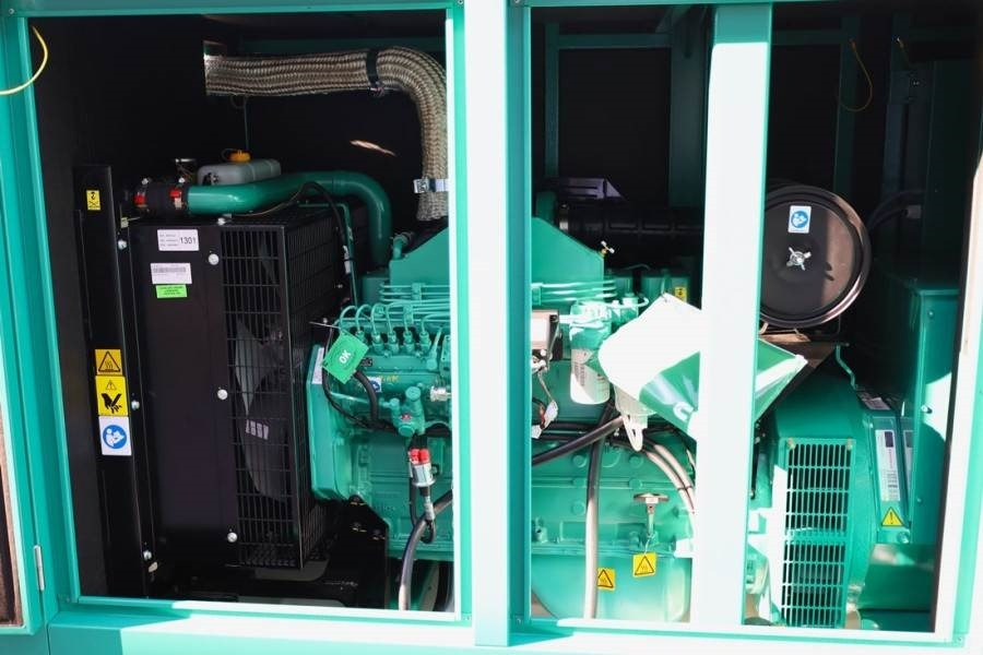 Cummins C110D5Q Declaration of Conformity, Diesel, 110kVA, - Groupe électrogène: photos 3 Cummins C110D5Q Declaration of Conformity, Diesel, 110kVA, - Groupe électrogène: photos 3