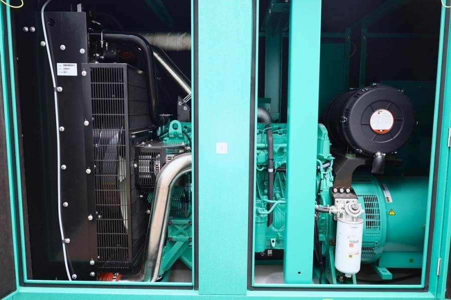 Cummins C450D5Q Declaration of Conformity, Diesel, 450kVA, - Groupe électrogène: photos 3 Cummins C450D5Q Declaration of Conformity, Diesel, 450kVA, - Groupe électrogène: photos 3
