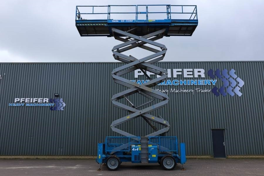Genie GS5390 Diesel, 4x4 Drive, 18.15m Working Height, 6  - Nacelle ciseaux: photos 3 Genie GS5390 Diesel, 4x4 Drive, 18.15m Working Height, 6  - Nacelle ciseaux: photos 3