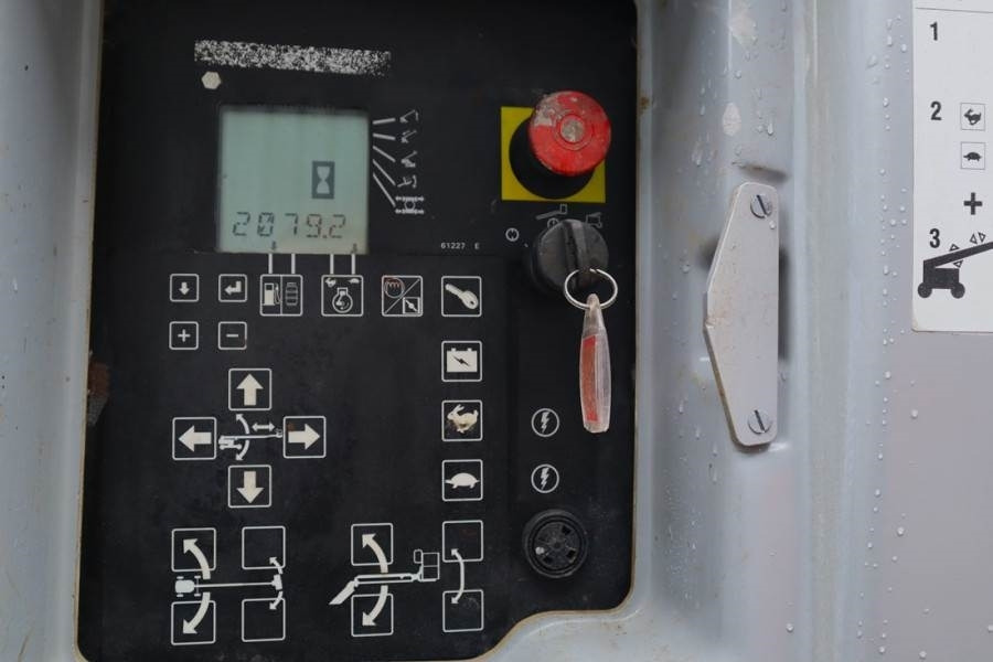 Genie S125 Diesel, 4x4x4 Drive, 40.1m Working Height, 24 - Nacelle télescopique: photos 4 Genie S125 Diesel, 4x4x4 Drive, 40.1m Working Height, 24 - Nacelle télescopique: photos 4