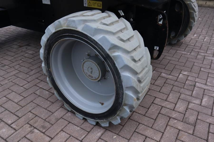 Nacelle articulée Genie Z60/37FE Guarantee! Hybrid, 4x4 Drive, 20m Working: photos 12