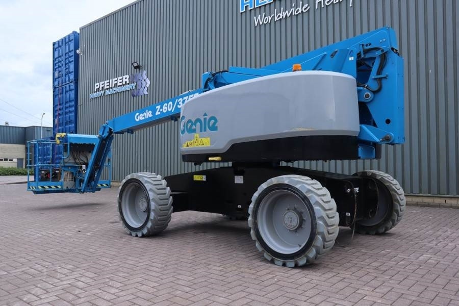 Nacelle articulée Genie Z60/37FE Guarantee! Hybrid, 4x4 Drive, 20m Working: photos 7
