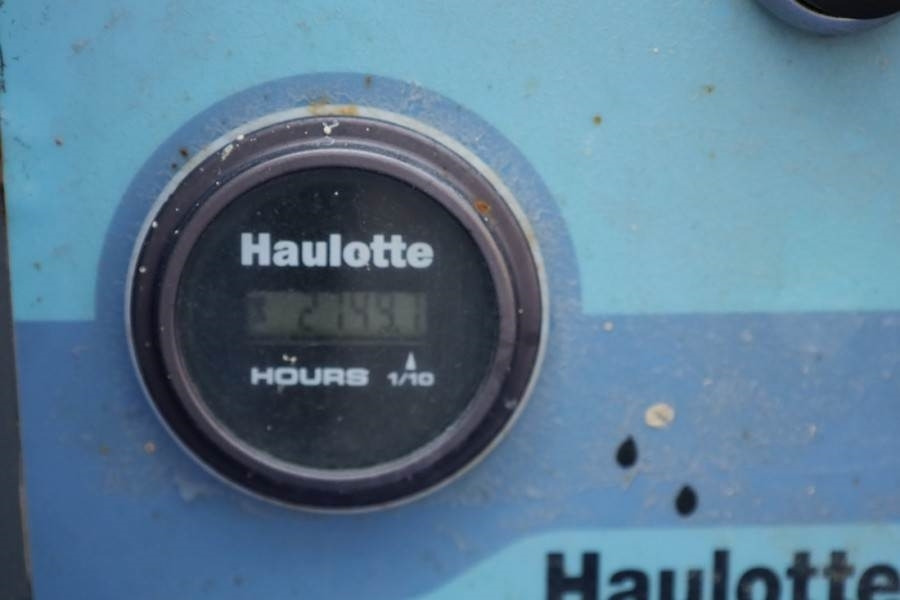 Haulotte H15SXL Diesel, 4x4 Drive, 15m Working Height, 500k - Nacelle ciseaux: photos 5 Haulotte H15SXL Diesel, 4x4 Drive, 15m Working Height, 500k - Nacelle ciseaux: photos 5