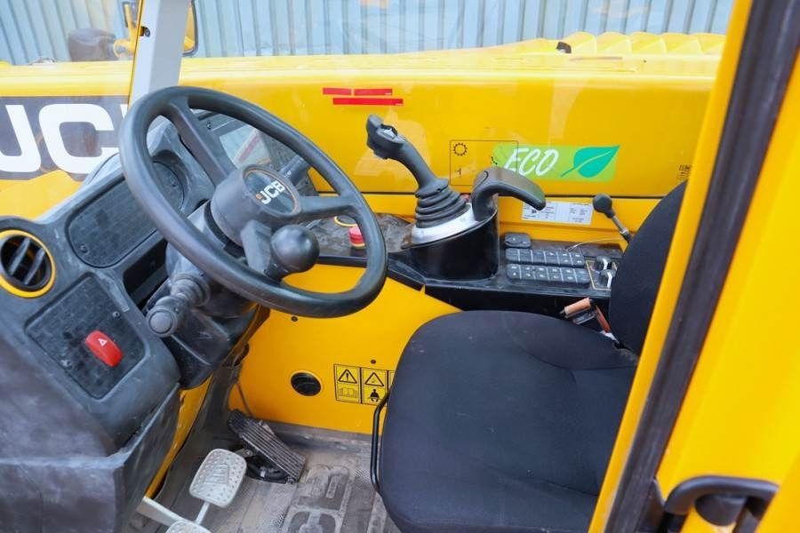 JCB 525-60E Guarantee! Fully Electric, 2500kg Capacity - Chariot télescopique: photos 4 JCB 525-60E Guarantee! Fully Electric, 2500kg Capacity - Chariot télescopique: photos 4