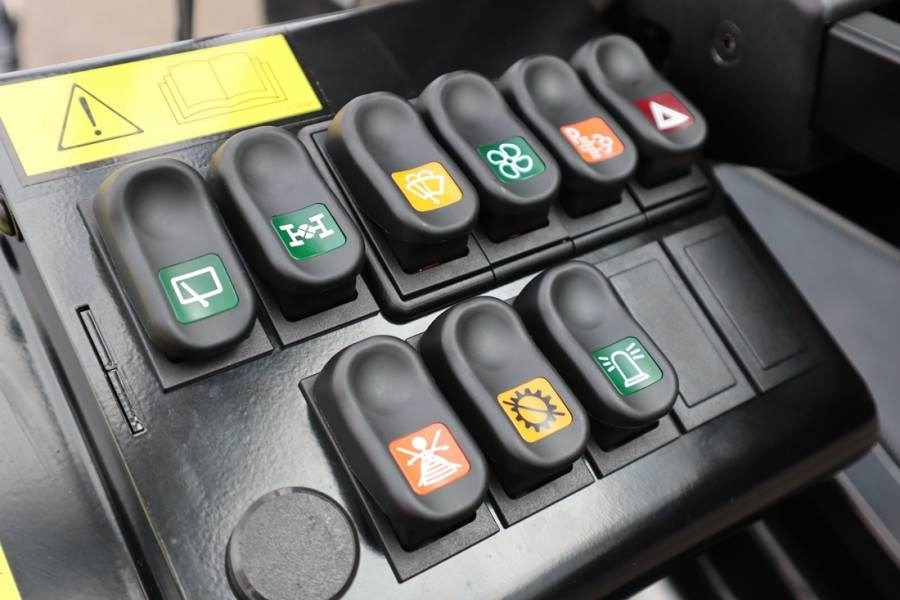 Chariot tout terrain Manitou M30-4 Valid inspection, *Guarantee! Diesel, 4x4 Dr: photos 11