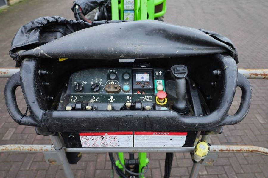 Niftylift HR21 HYBRIDE 4x4 MK2 Hybride, 4x4 Drive, 21m Worki - Nacelle articulée: photos 4 Niftylift HR21 HYBRIDE 4x4 MK2 Hybride, 4x4 Drive, 21m Worki - Nacelle articulée: photos 4