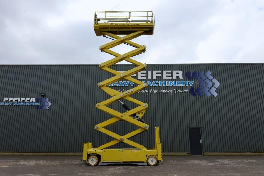 PB LIFT S195-12ES Electric, 19.6m Working Height, 700 - Nacelle ciseaux: photos 3 PB LIFT S195-12ES Electric, 19.6m Working Height, 700 - Nacelle ciseaux: photos 3