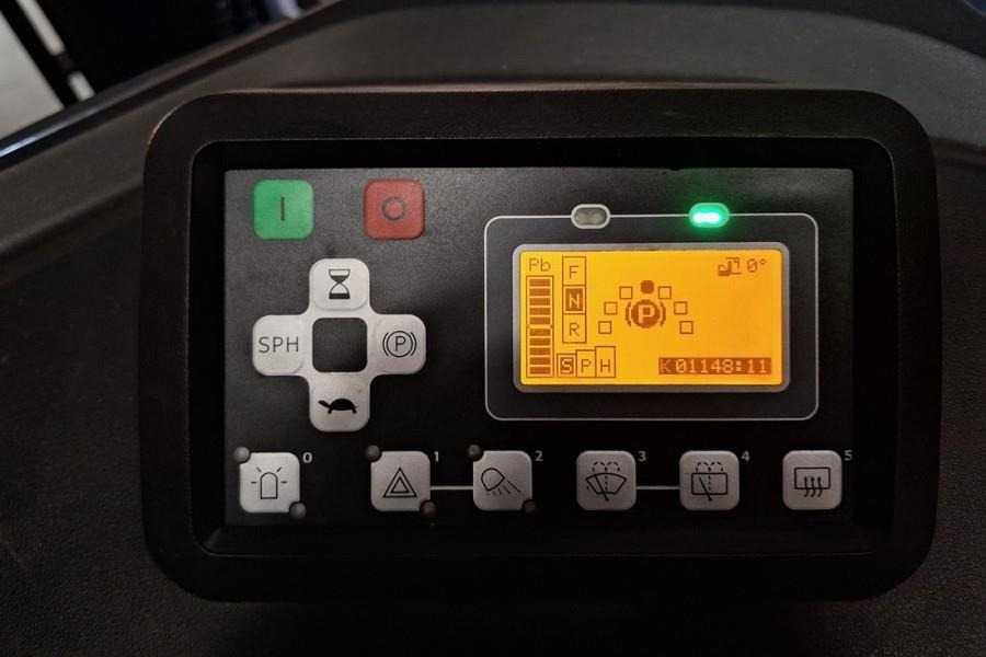 Toyota 9FBM70T Electric, 7 Tons Capacity, Lift Height 4.7 - Chariot élévateur diesel: photos 5 Toyota 9FBM70T Electric, 7 Tons Capacity, Lift Height 4.7 - Chariot élévateur diesel: photos 5