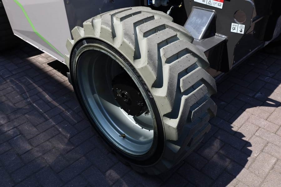 Nacelle télescopique Zoomlion ZT22JE Fully Electric Lithium-Powered, 4x4 Rough T: photos 11 Nacelle télescopique Zoomlion ZT22JE Fully Electric Lithium-Powered, 4x4 Rough T: photos 11