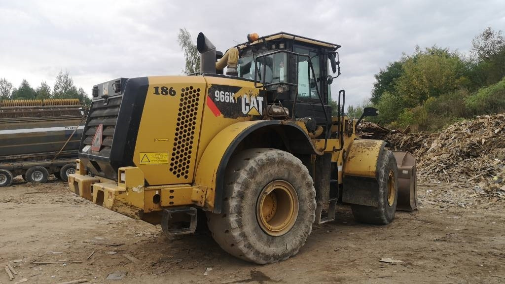 CAT 966 K - Chargeuse sur pneus: photos 4 CAT 966 K - Chargeuse sur pneus: photos 4