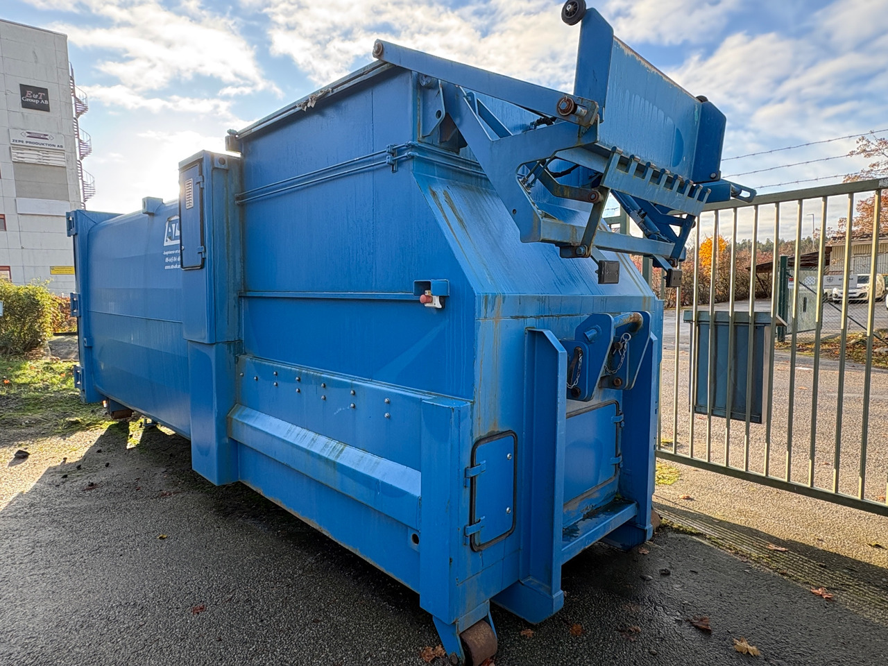 ATS M18L-HKV - Benne ampliroll: photos 1 ATS M18L-HKV - Benne ampliroll: photos 1