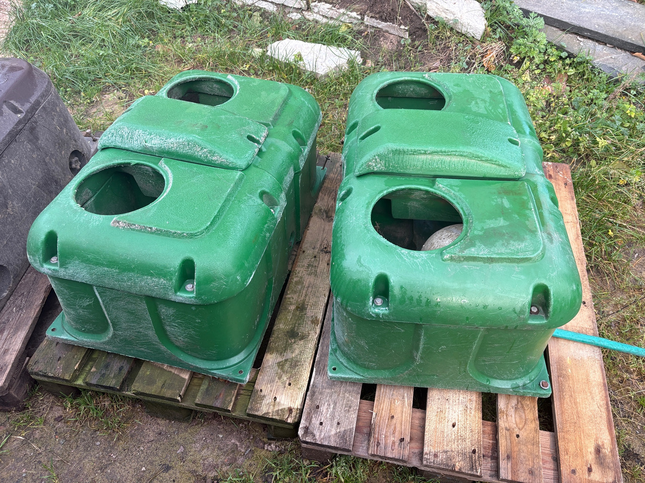 Bouvette - Matériel d'élevage: photos 1 Bouvette - Matériel d'élevage: photos 1