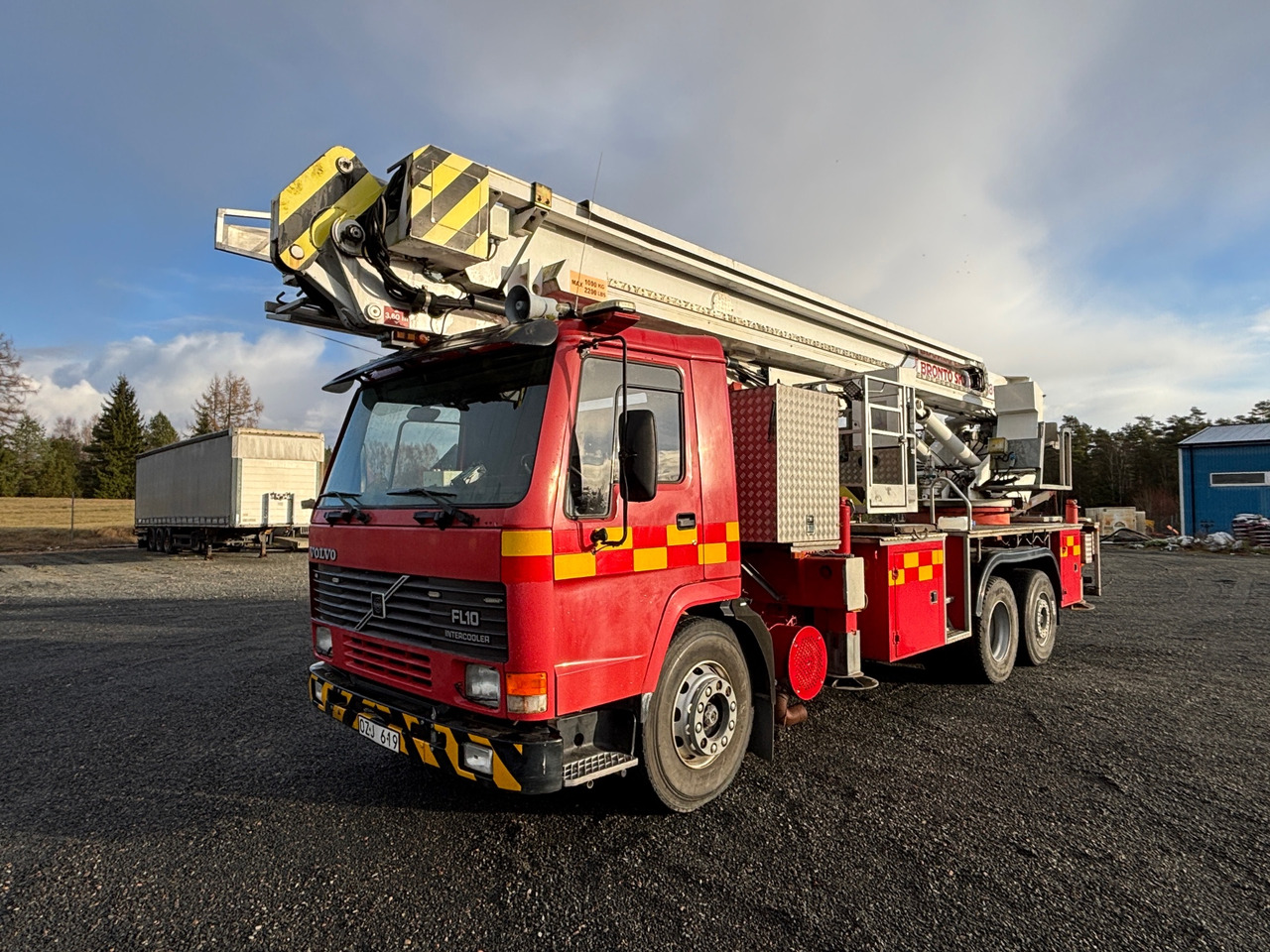 Volvo Fl 10 - Camion: photos 1 Volvo Fl 10 - Camion: photos 1