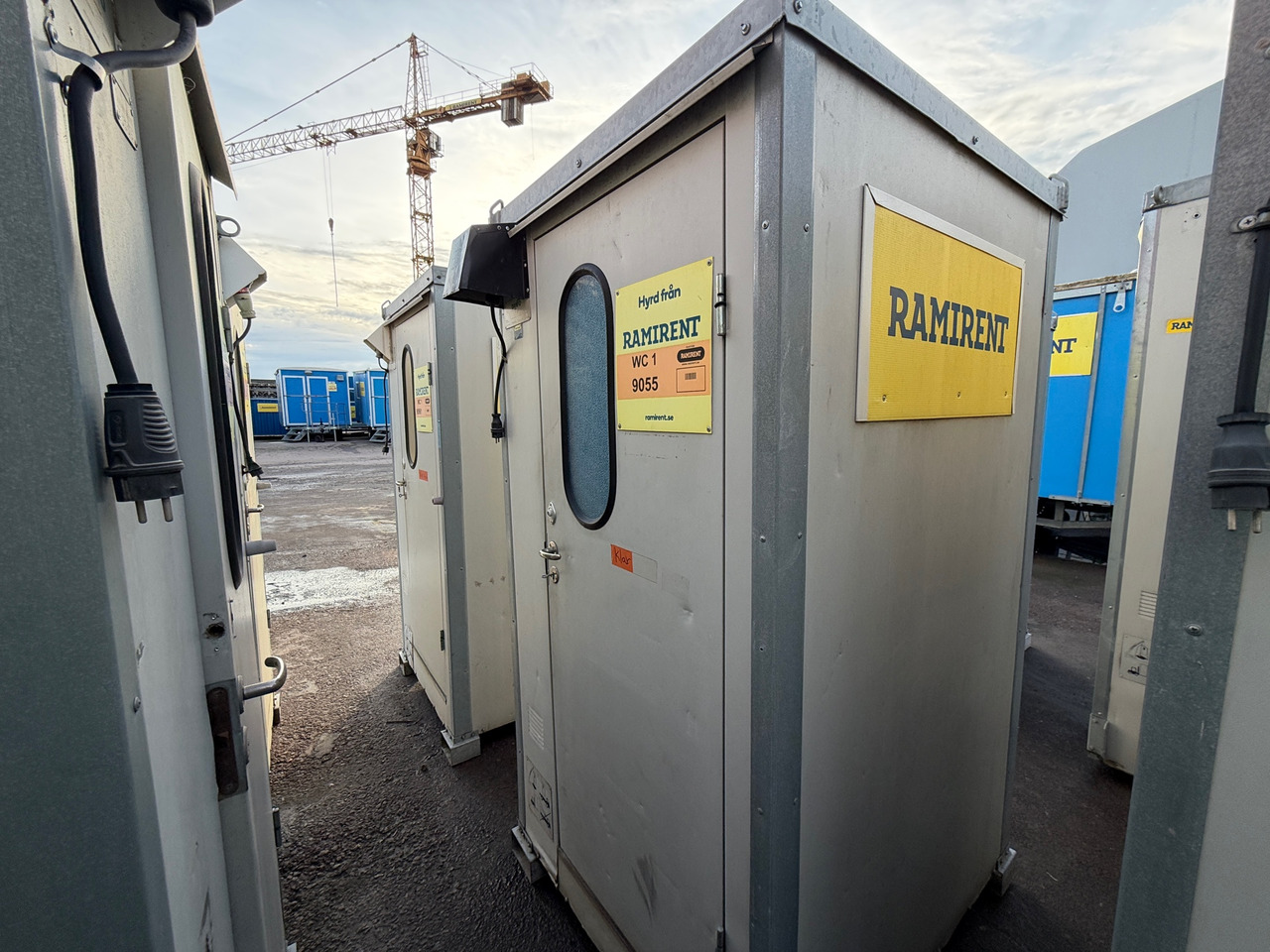 Danfo WC1 - Conteneur comme habitat: photos 1 Danfo WC1 - Conteneur comme habitat: photos 1