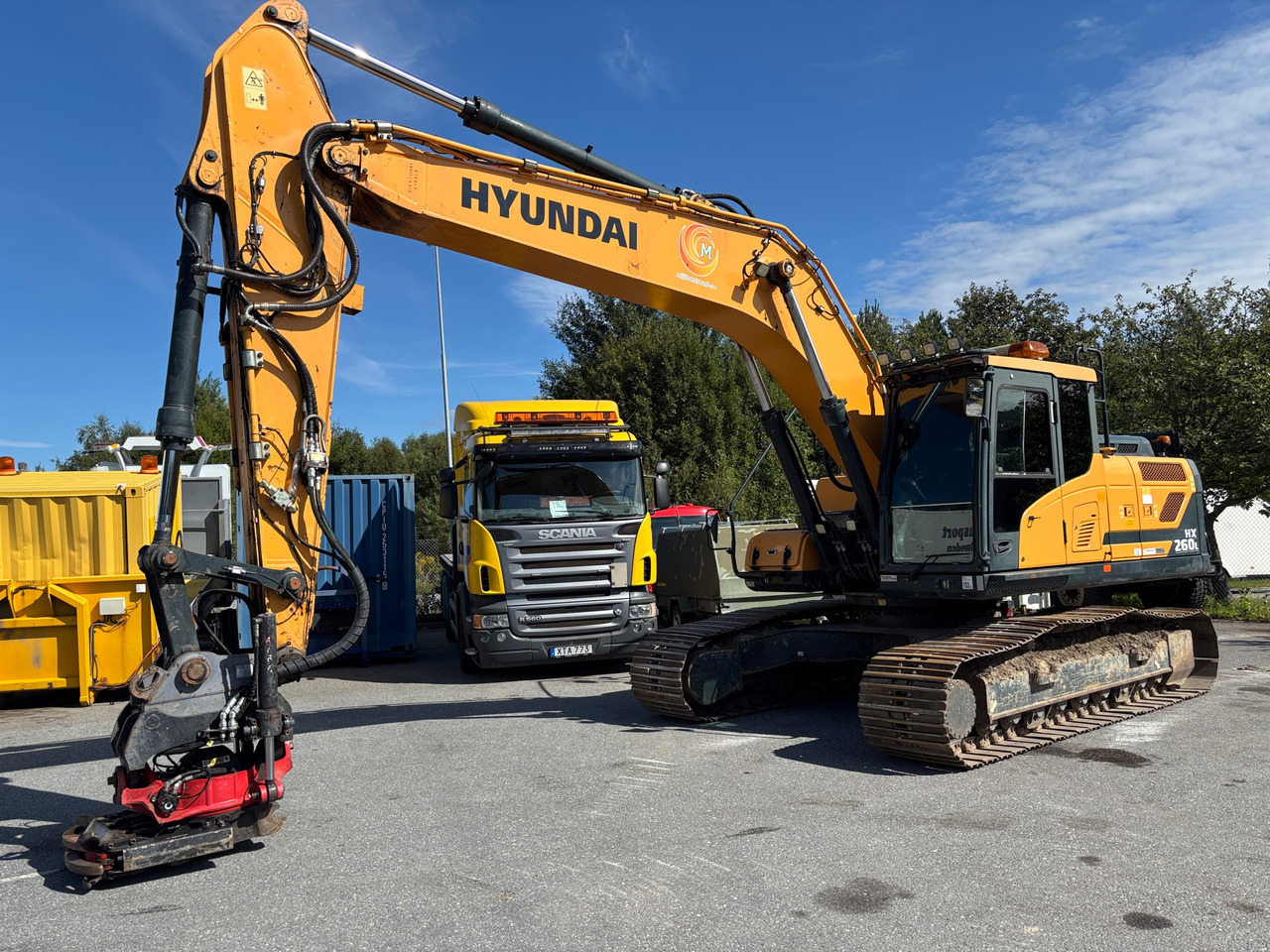 Hyundai HX260LC - Pelle: photos 1 Hyundai HX260LC - Pelle: photos 1