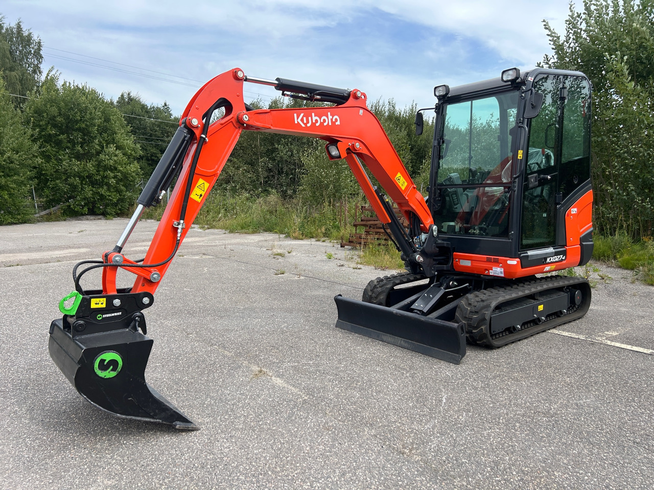Kubota KX027-4 - Pelle: photos 1 Kubota KX027-4 - Pelle: photos 1
