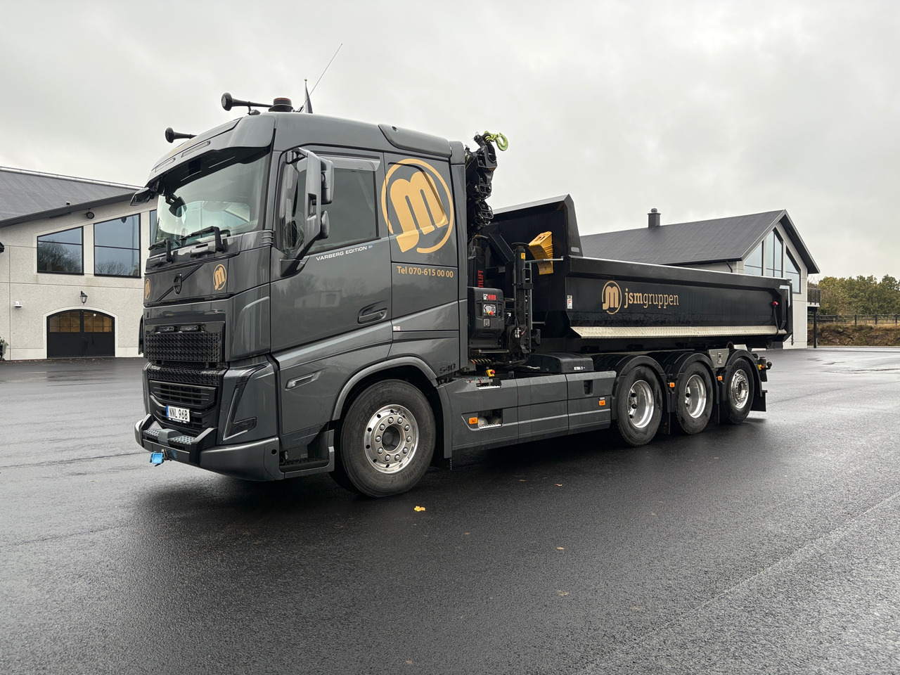 Volvo FH 8x4 Tridem - Camion grue: photos 1 Volvo FH 8x4 Tridem - Camion grue: photos 1