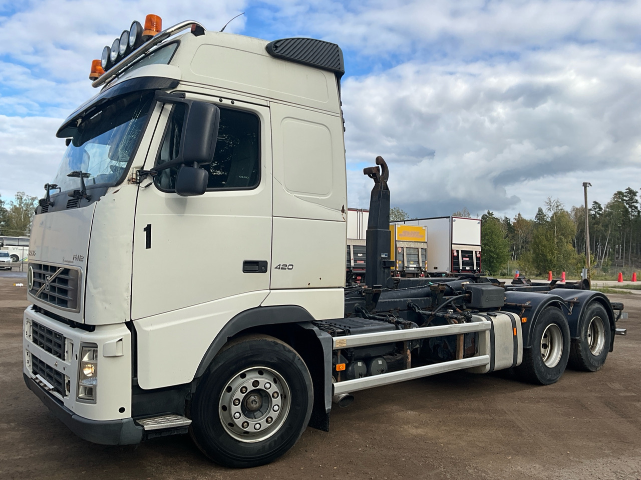 Volvo FH12 6X2 - Camion ampliroll: photos 1 Volvo FH12 6X2 - Camion ampliroll: photos 1