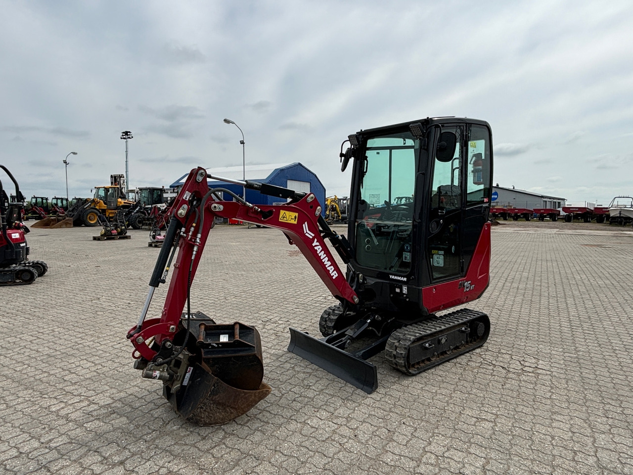 Yanmar SV15VT - Pelle: photos 1 Yanmar SV15VT - Pelle: photos 1