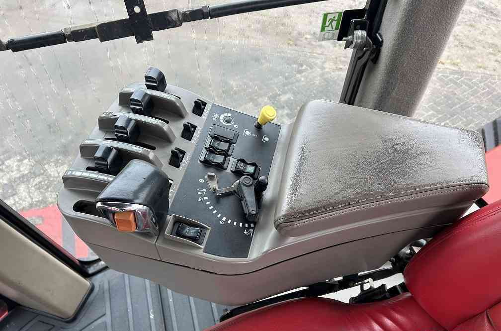 Tracteur agricole Case Quadtrac 450: photos 8