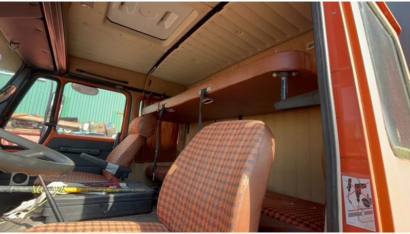 Mercedes-Benz NG Mercedes benz NG 1213 Box truck - Camion fourgon: photos 5 Mercedes-Benz NG Mercedes benz NG 1213 Box truck - Camion fourgon: photos 5